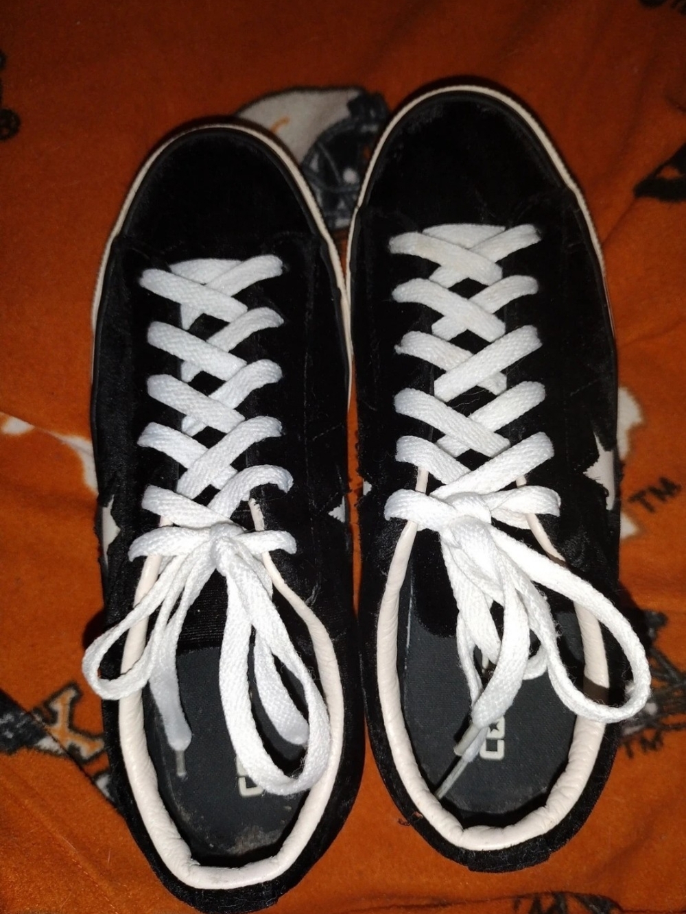 Converse Black and White One Star Low Top Sneakers - Picture 2 of 3